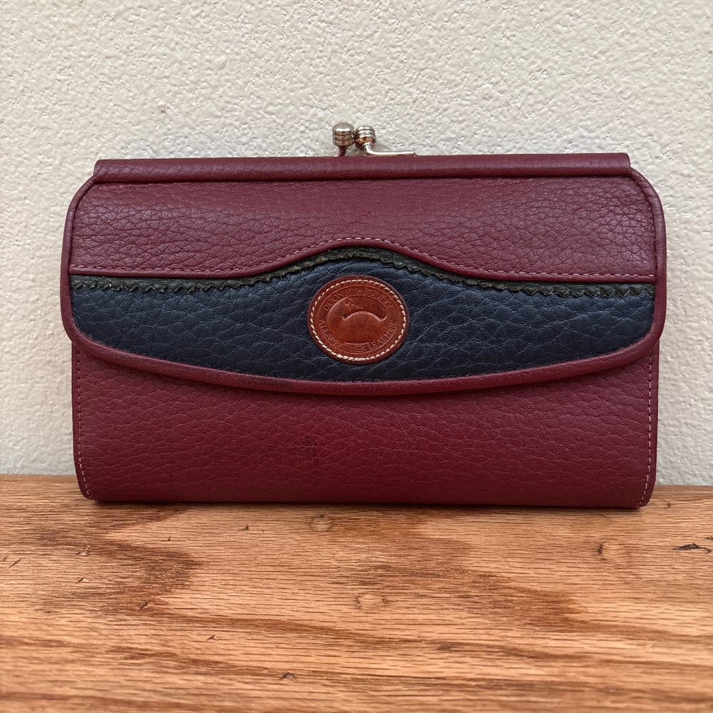 Dooney & Bourke Wallet Checkbook Organizer AWL Teton Cranberry Blue Vintage
